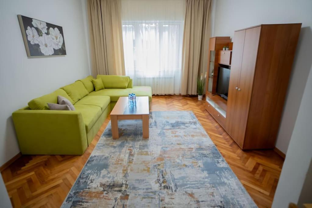 The Green Apartment In The Heart Of Old Sofia 1Bdr Exterior foto